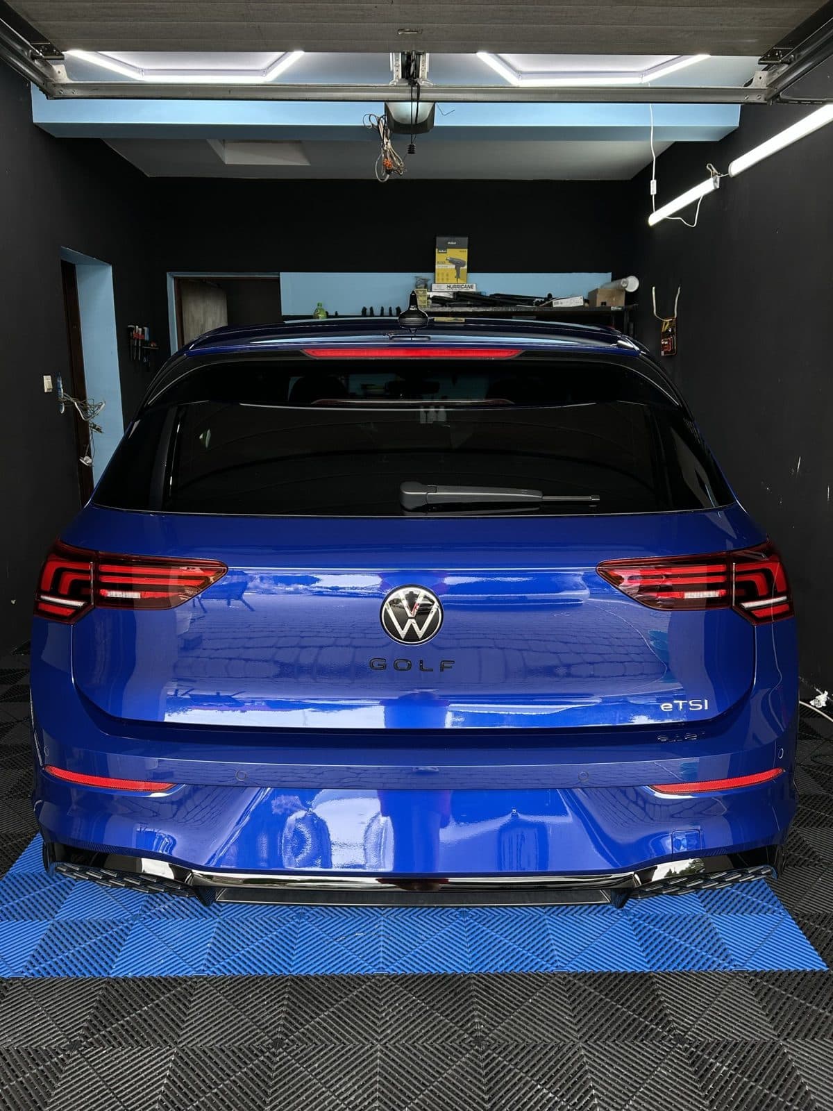 Volkswagen Golf — W studiu w Kasiłanie